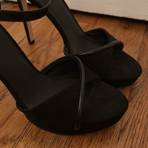 Zara Basic Black pumps - Picture 3 of 7